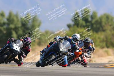 media/Nov-06-2022-SoCal Trackdays (Sun) [[208d2ccc26]]/Turn 7 Set 1 (1050am)/